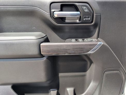 Used 2019 Chevrolet Silverado 1500 LTZ w/ LTZ Plus Package image 15