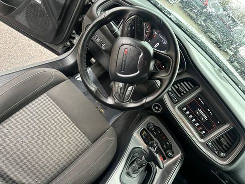 Used 2023 Dodge Challenger SXT w/ Blacktop Package image 18