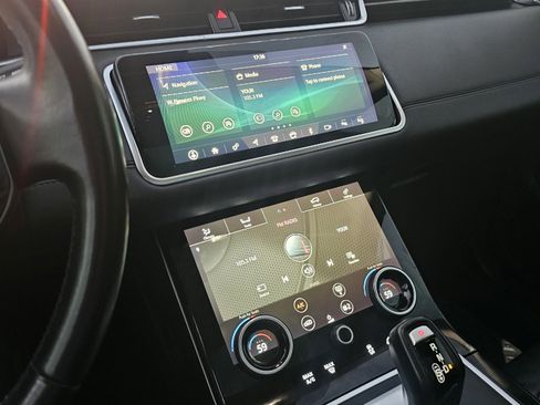 Used 2020 Land Rover Range Rover Evoque SE image 43