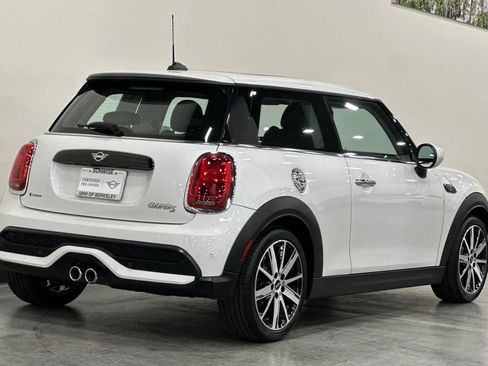 Certified 2024 MINI Cooper S w/ Signature Upholstery Package FWD image 4