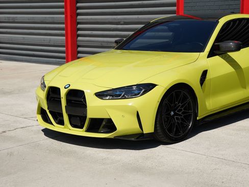 Used 2021 BMW M4 Competition w/ M Carbon Exterior Package RWD image 4