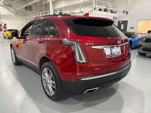 Used 2025 Cadillac XT5 Sportv w/ Technology Package AWD/4WD image 5