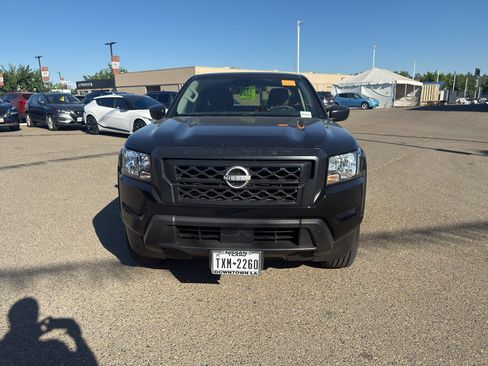 Used 2023 Nissan Frontier S w/ Technology Package RWD image 2