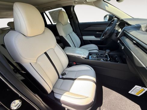 New 2026 MAZDA CX-50 AWD 2.5 S w/ Premium Package image 19