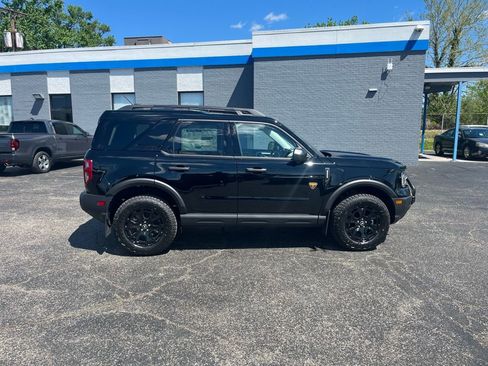 New 2025 Ford Bronco Sport Badlands w/ Sasquatch Badlands Package AWD/4WD image 8