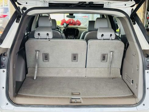 Used 2020 Chevrolet Traverse Premier FWD image 14