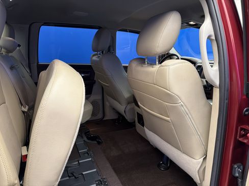 Used 2014 RAM 1500 Laramie w/ Convenience Group image 27