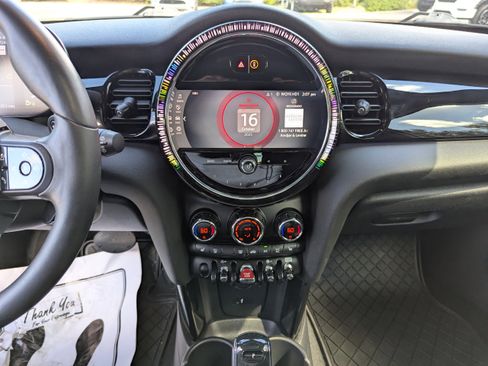 Used 2022 MINI Cooper S w/ Premium Package image 20