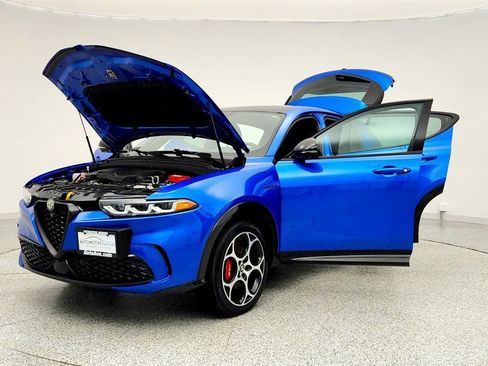 Used 2024 Alfa Romeo Tonale Veloce image 9