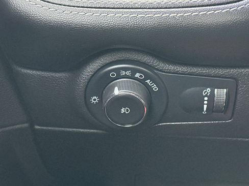 Used 2023 Dodge Durango SRT AWD/4WD image 33