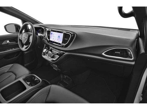 New 2025 Chrysler Voyager LX image 14