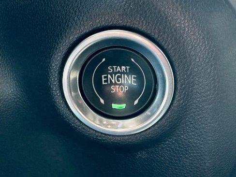 Used 2021 Chevrolet Silverado 1500 RST image 32