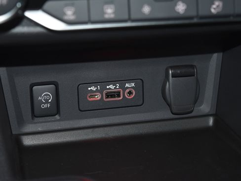 New 2025 Nissan Sentra SR w/ SR Premium Package image 11