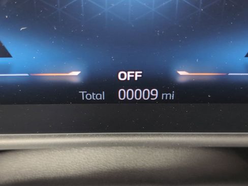 Used 2026 BMW 330i Sedan w/ M Sport Package image 17