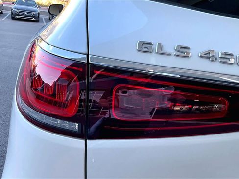 Certified 2023 Mercedes-Benz GLS 450 4MATIC image 27