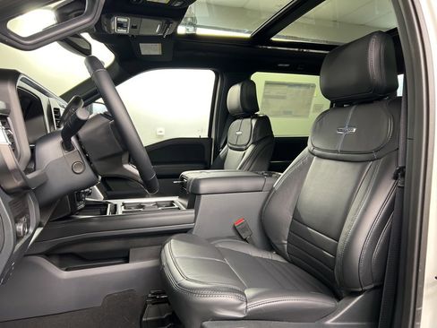 New 2026 Ford F350 Platinum image 27