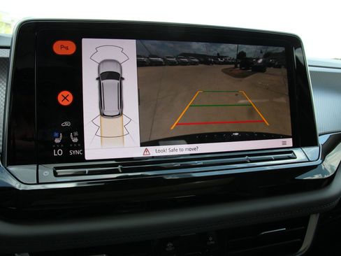 New 2026 Volkswagen Atlas Peak Edition AWD/4WD image 19