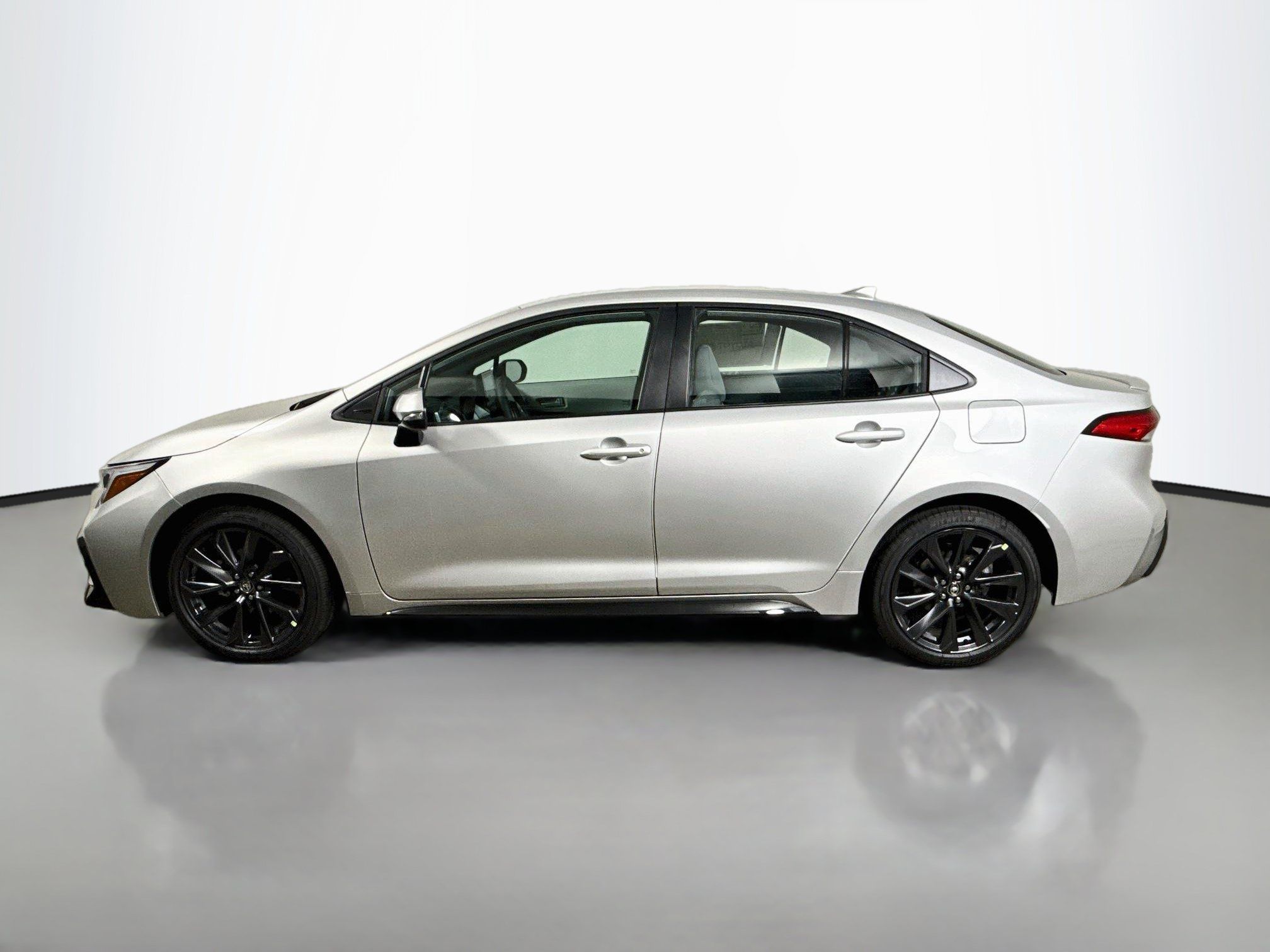 New 2026 Toyota Corolla SE FWD image 4