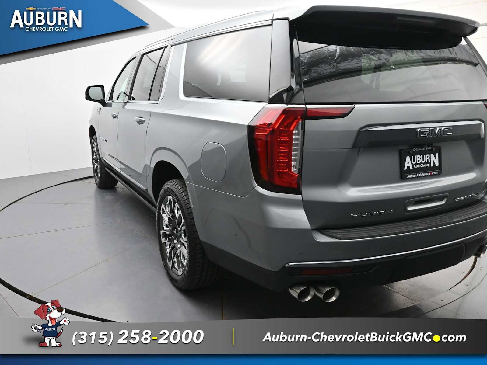 Used 2023 GMC Yukon XL Denali Ultimate AWD/4WD image 16