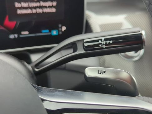 New 2025 Mercedes-Benz GLC 43 AMG 4MATIC image 24