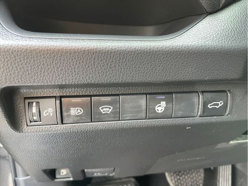 Certified 2023 Toyota RAV4 XLE Premium AWD/4WD image 11