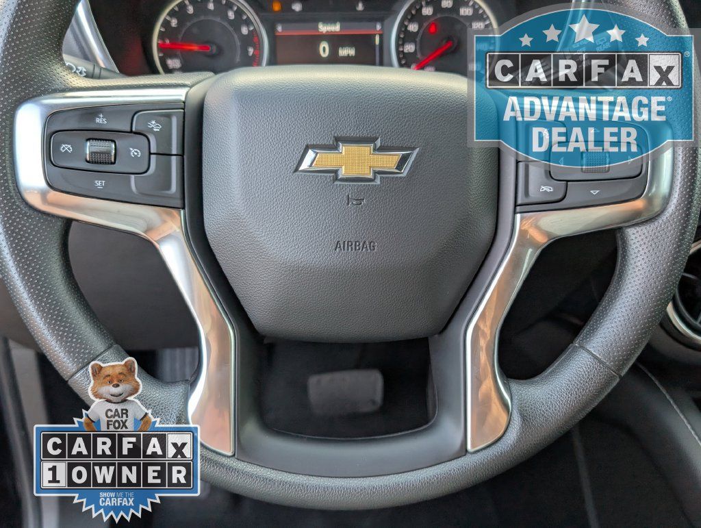 Used 2025 Chevrolet Blazer LT FWD image 5