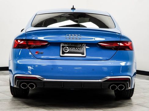 Used 2022 Audi S5 Premium Plus image 9