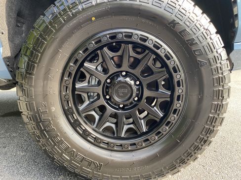 Used 2026 Toyota Tacoma SR5 RWD image 13