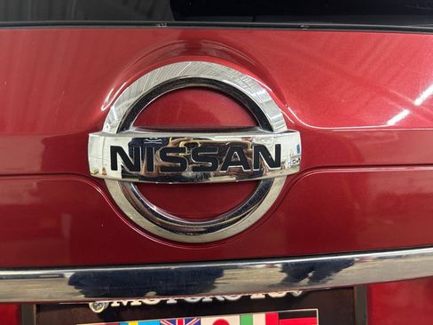 Used 2016 Nissan Rogue AWD image 31