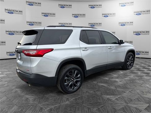 Used 2020 Chevrolet Traverse RS image 5