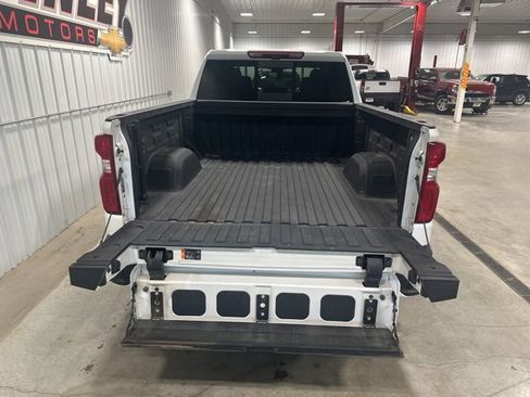 Used 2024 Chevrolet Silverado 1500 High Country w/ High Country Premium Package image 8