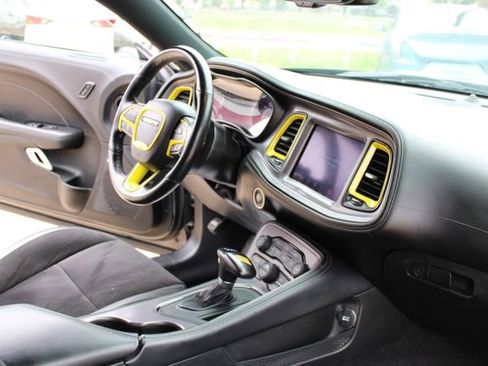 Used 2023 Dodge Challenger R/T w/ Plus Package RWD image 43