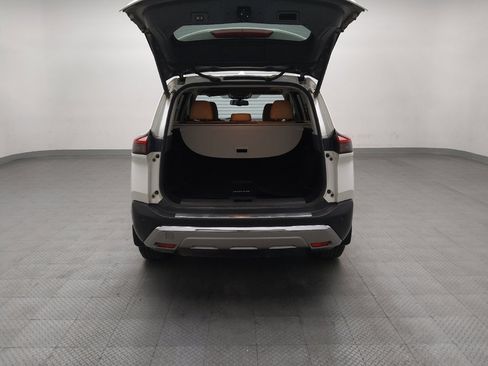 Used 2021 Nissan Rogue Platinum FWD image 29