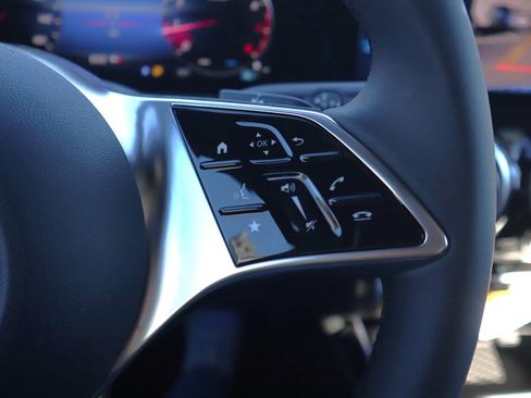 New 2026 Mercedes-Benz GLA 250 image 19