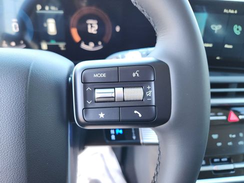 New 2026 Hyundai Santa Fe SE FWD image 26