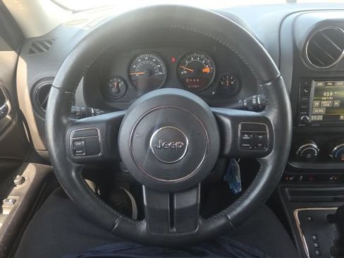 Used 2017 Jeep Patriot Sport w/ Power Value Group FWD image 30