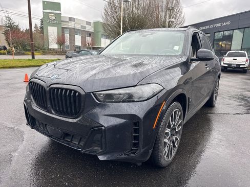 Used 2024 BMW X5 xDrive50e w/ Executive Package image 3