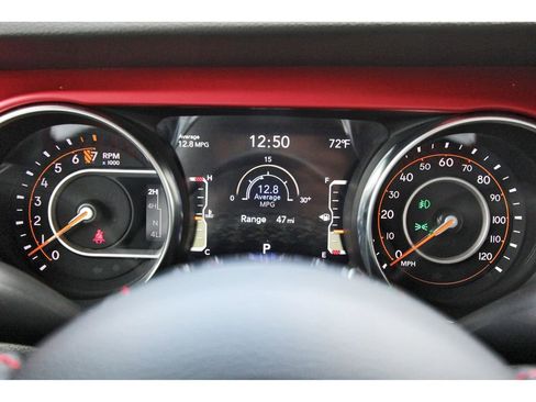 Used 2023 Jeep Gladiator Rubicon w/ LED Lighting Group image 12