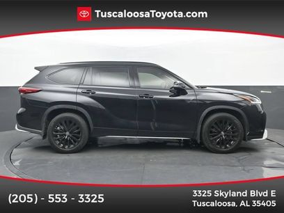 Used 2023 Toyota Highlander XSE