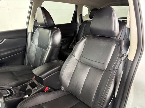Used 2018 Nissan Rogue SL AWD/4WD image 12