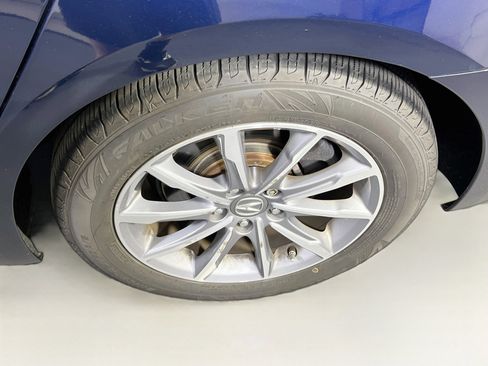 Used 2019 Acura TLX w/ Technology Package FWD image 30