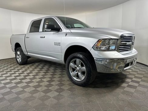 Used 2017 RAM 1500 Big Horn image 2