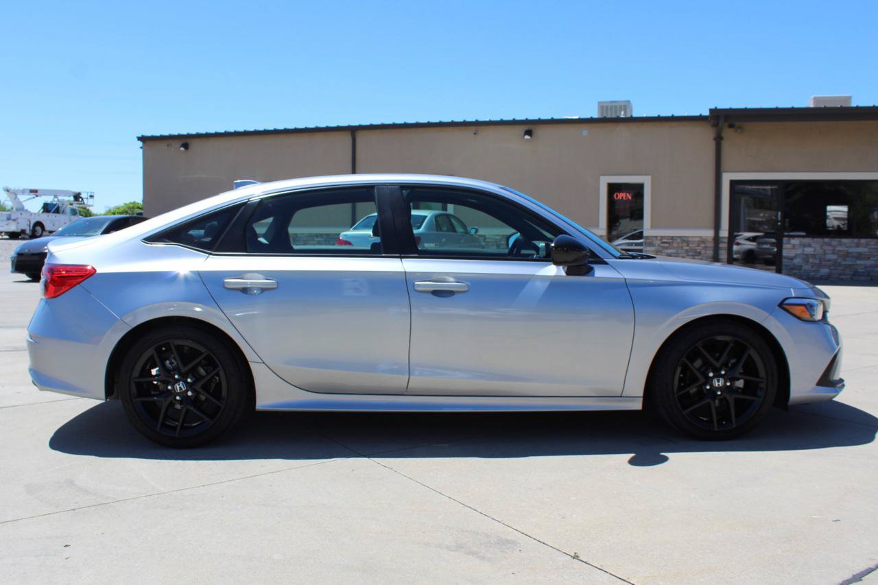 Used 2024 Honda Civic Sport image 34