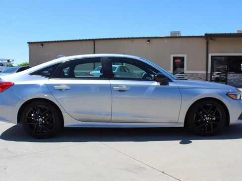 Used 2024 Honda Civic Sport image 34
