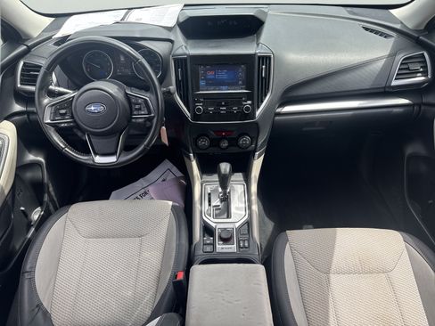 Used 2019 Subaru Forester Premium w/ All-Weather Package AWD/4WD image 20