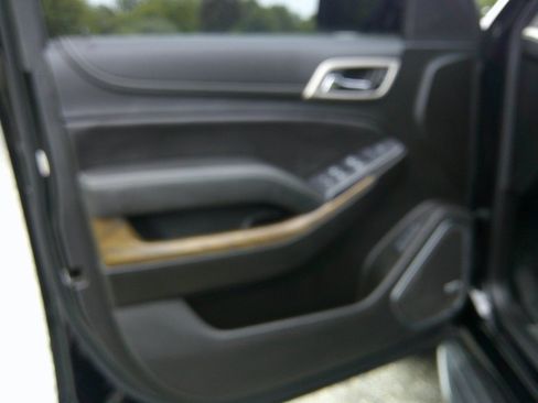 Used 2019 GMC Yukon XL Denali AWD/4WD image 55
