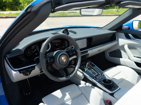 Used 2023 Porsche 911 Turbo S AWD/4WD image 5