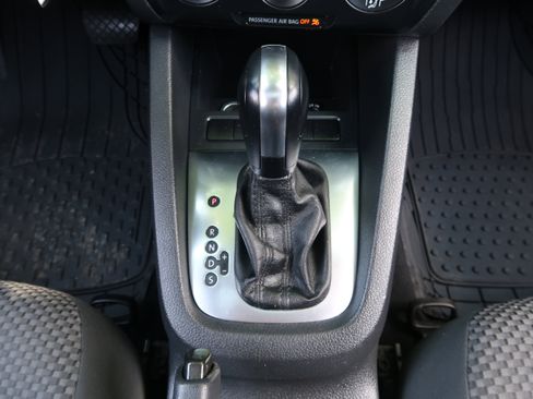 Used 2012 Volkswagen Jetta S FWD image 17