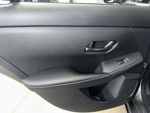 Used 2024 Nissan Sentra S FWD image 15