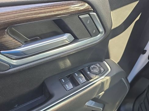 Used 2022 Chevrolet Silverado 1500 RST w/ Z71 Off-Road Package image 12